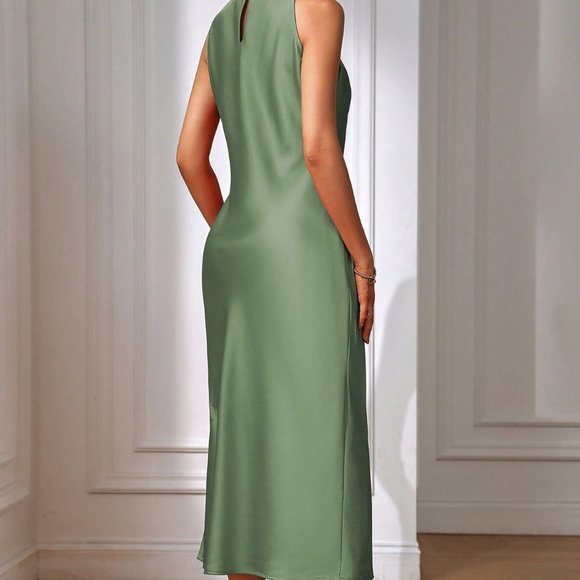 Green Preppy Womens Solid Split Thigh Dress - Picture 3 of 5
